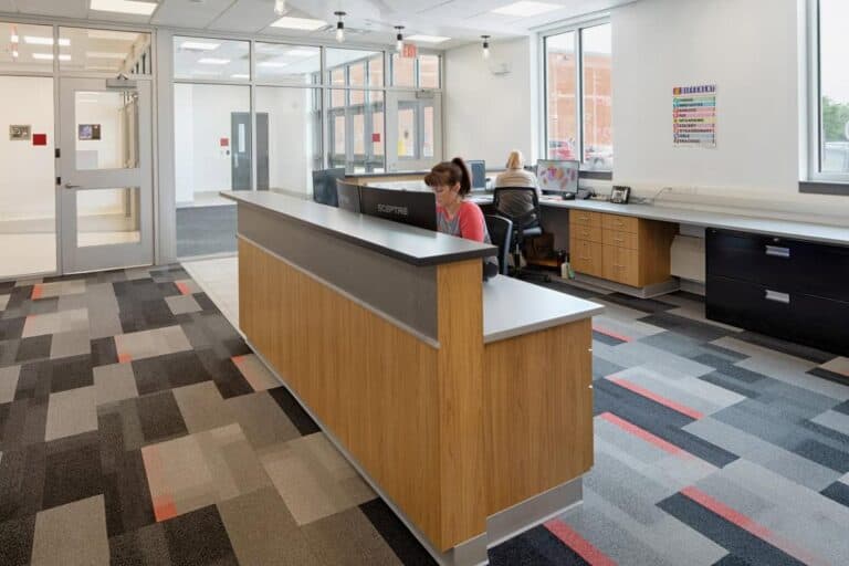 linoleum flooring installation